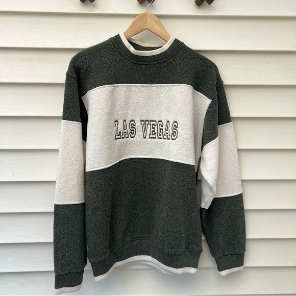 Renegade Tops - Vintage Renegade Club Las Vegas Neveda Sweatshirt green / off white